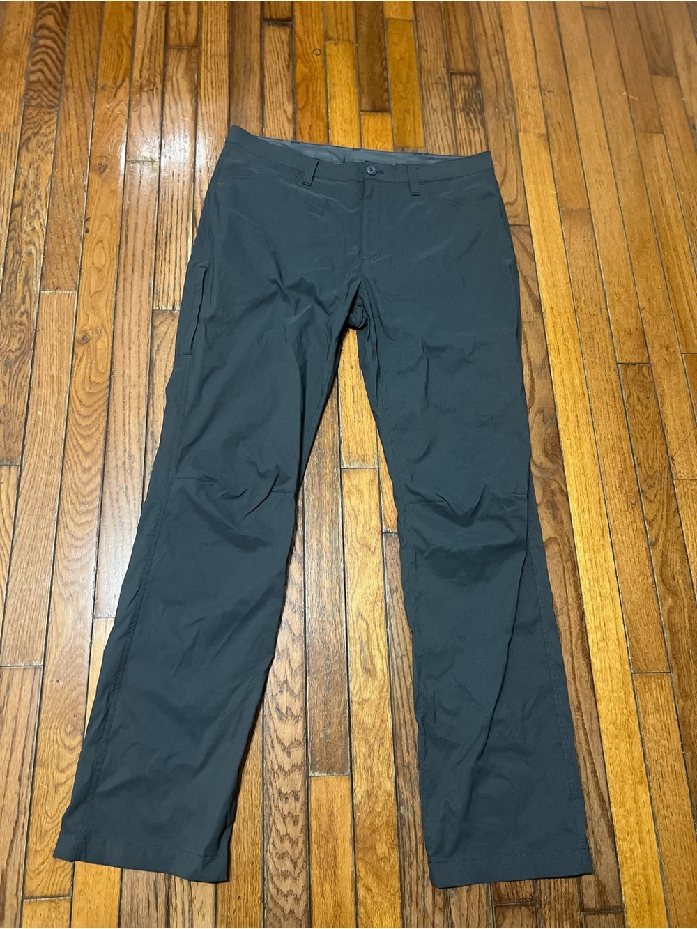 Eddie Bauer Dark Gray Outdoor Cargo Pants